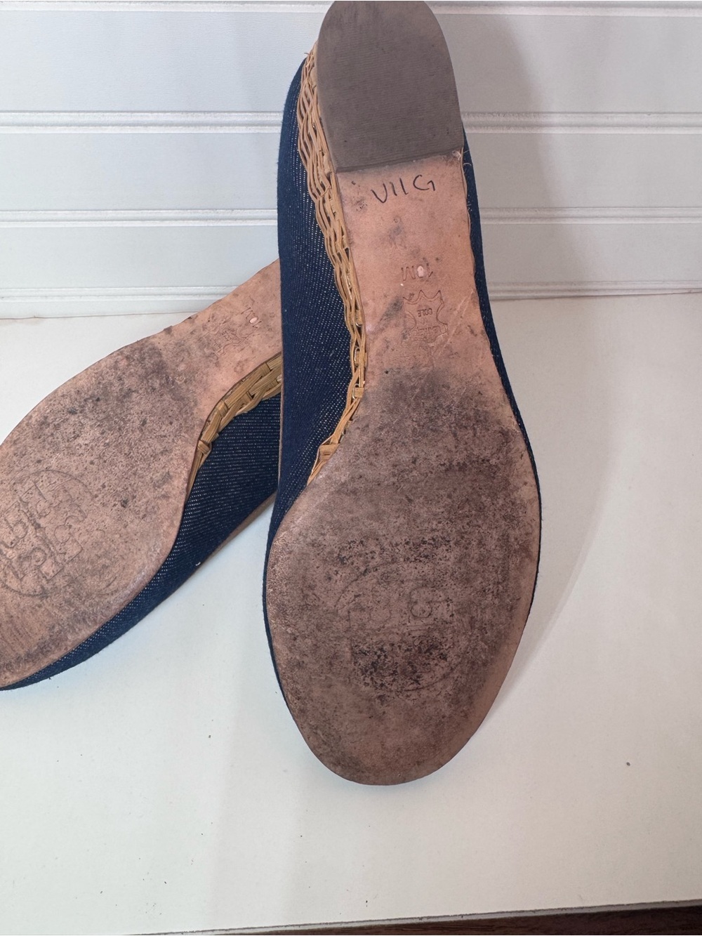 Tory Burch Denim Wedge Pumps - size 10 - Picture 7 of 7